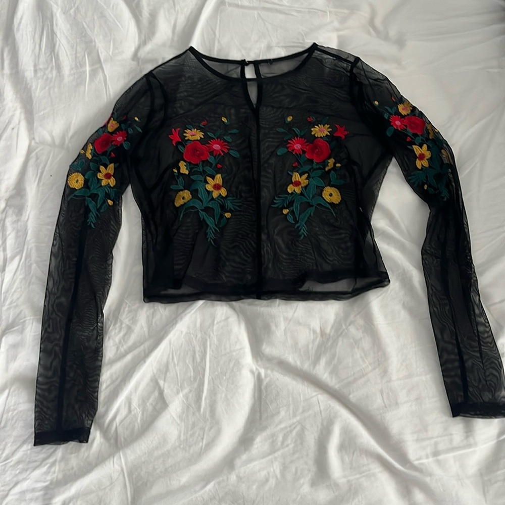Black mesh long sleeve crop top
